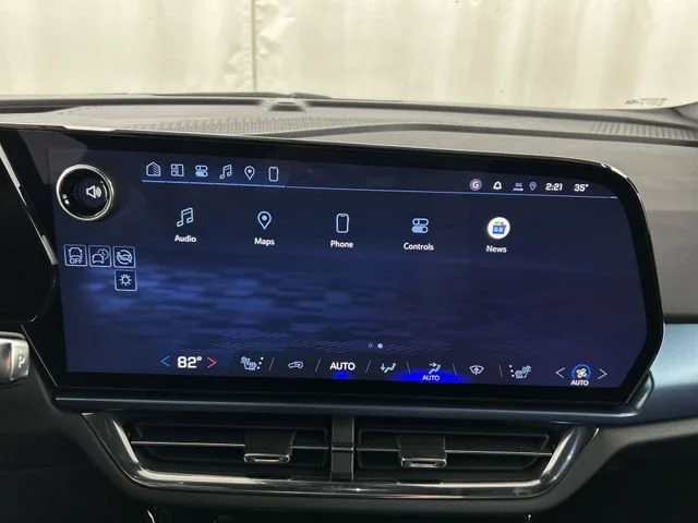2026 Chevrolet Equinox EV 2LT - Photo 14