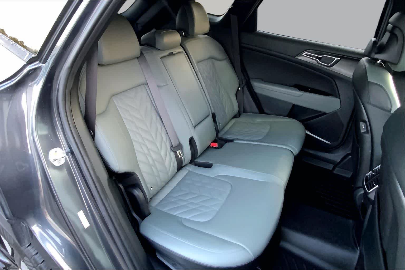 Used 2023 Gravity Gray Kia X-Line image 19
