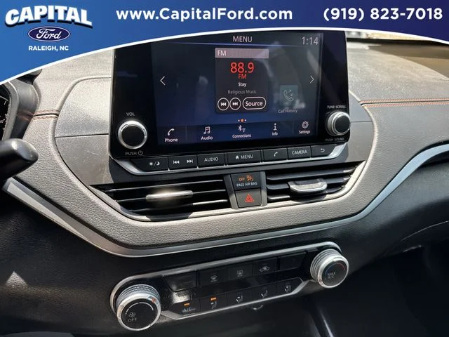 Used 2022 Black Nissan 2.5 SR image 26
