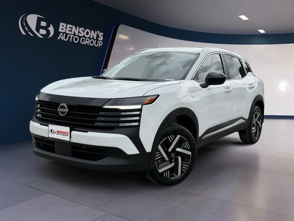 2026 Nissan Kicks 2.0 SV's photo