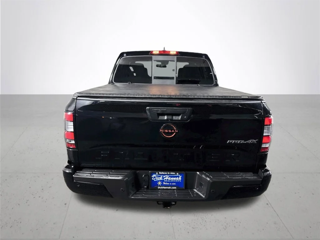 Used 2022 Black Nissan PRO-4X image 7