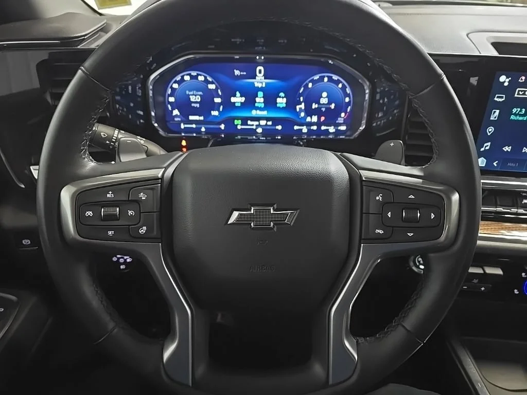 2023 Chevrolet Silverado 1500 RST - Photo 18