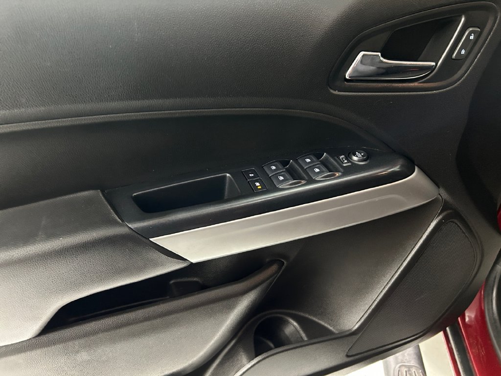 Used 2018 Red Chevrolet LT image 12