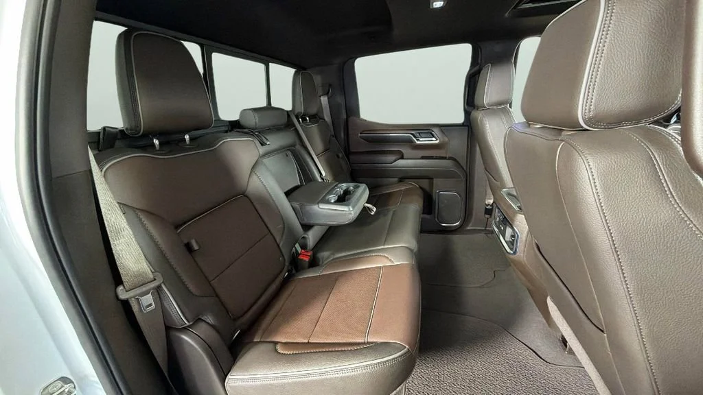 Certified Used 2024 Summit White GMC Denali image 32