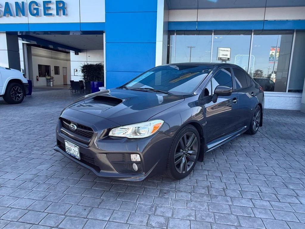 Used 2017 Gray Subaru Premium image 4