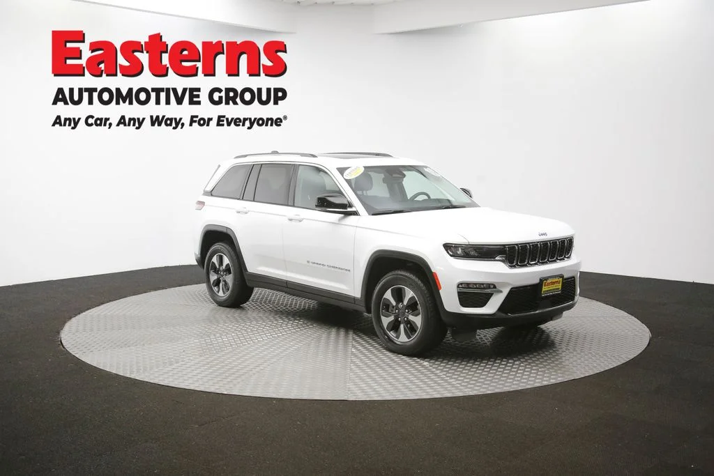 Used 2023 White Jeep 4xe image 49