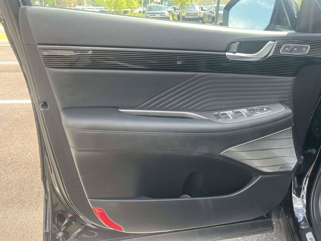 Used 2024 Black Hyundai Calligraphy image 14