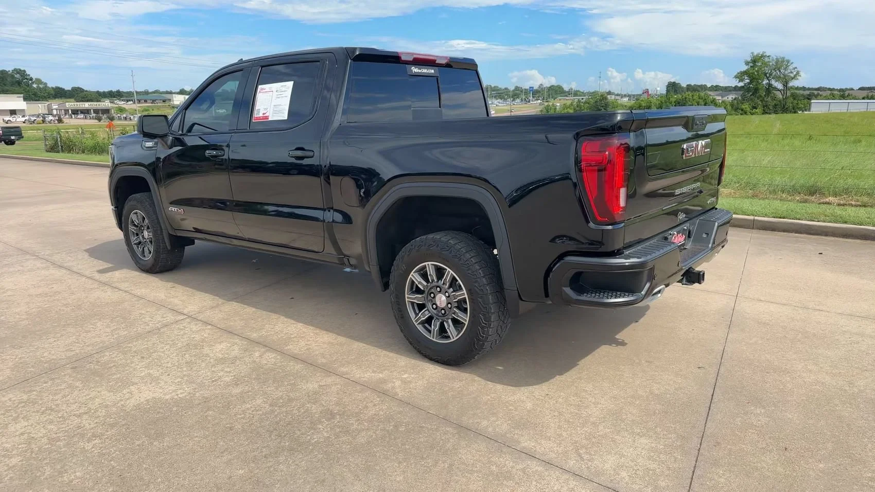 Used 2024 Onyx Black GMC AT4 image 7