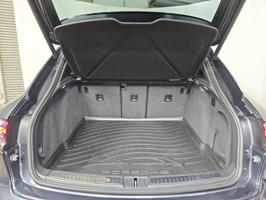 Certified Used 2023  Porsche S image 25