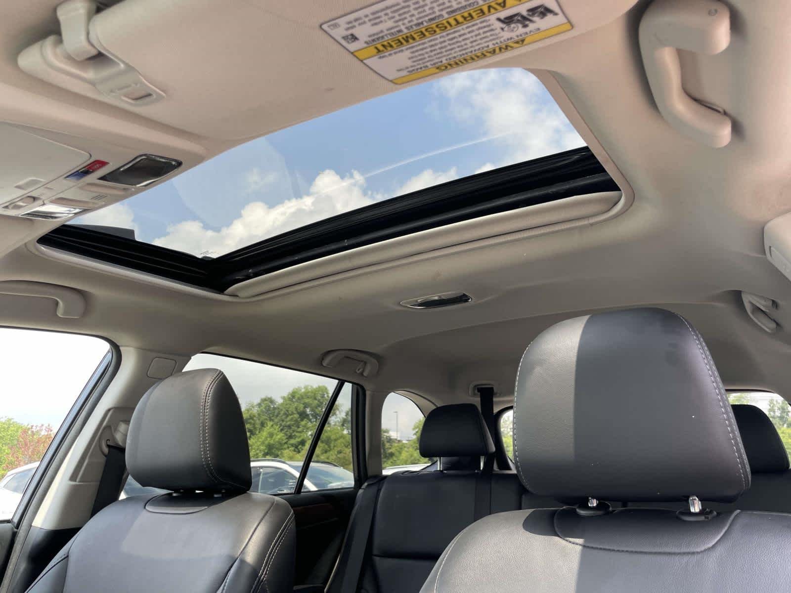 Used 2017 Carbide Gray Metallic Subaru Limited image 12
