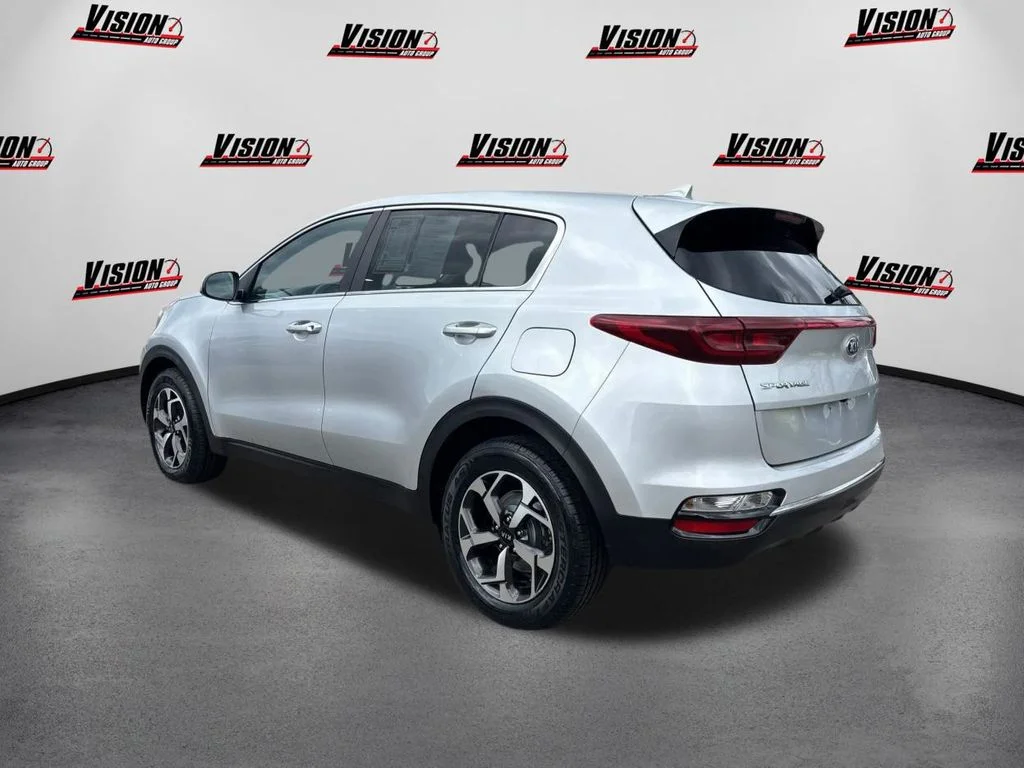 Used 2022 Silver Kia LX image 7