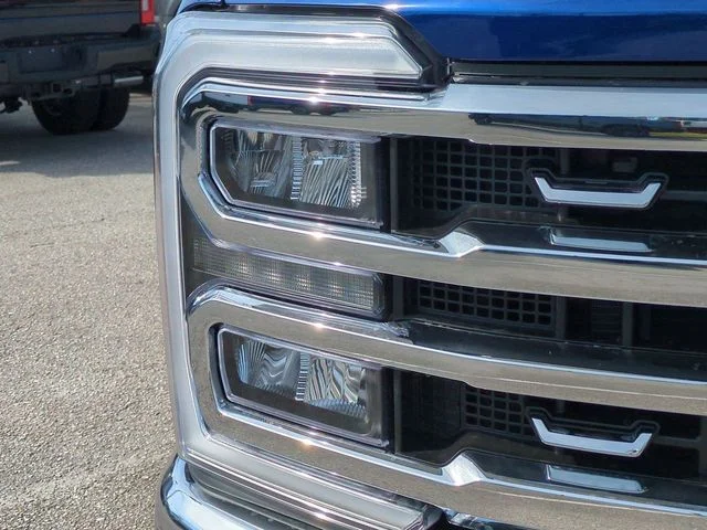 2026 Ford F-350 Super Duty Lariat - Photo 10