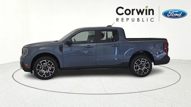 New 2026 Azure Gray Metallic Tri-Coat Ford Lariat® image 28