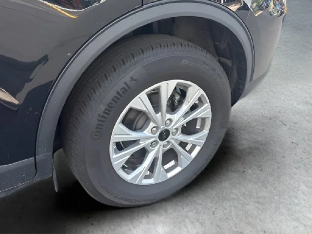Used 2023 Black Ford Active image 29