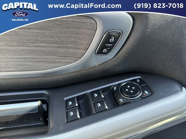 Used 2025 White Ford Platinum image 21