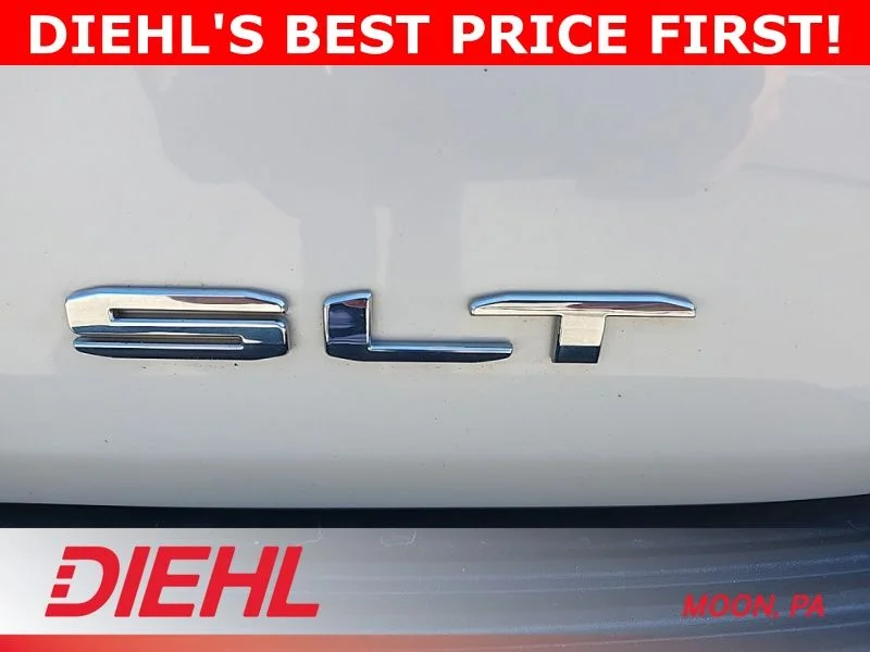 Used 2022 White GMC SLT image 7