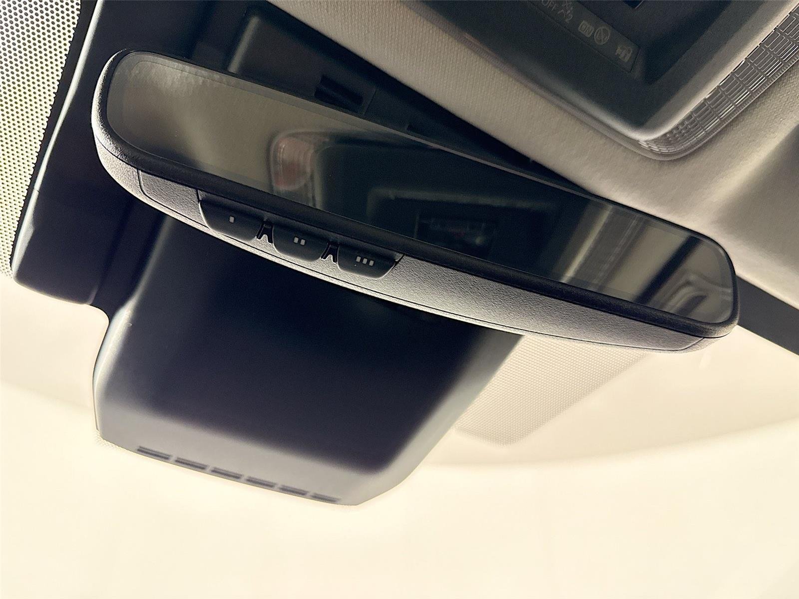 Certified Used 2025 Cutting Edge Toyota XLE image 23