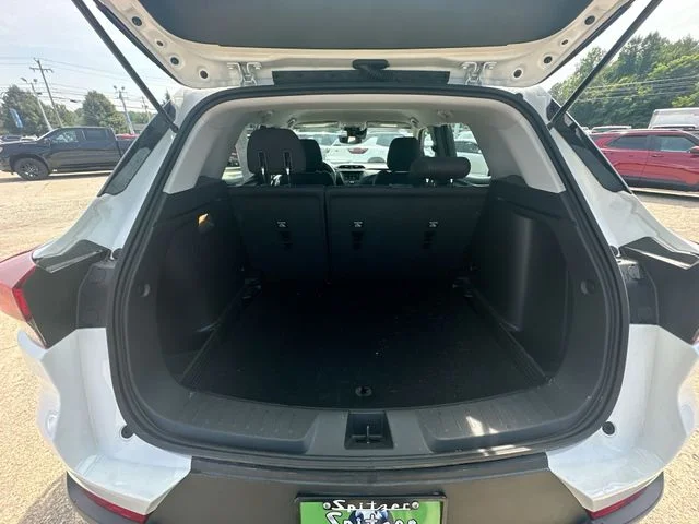 Used 2023 White Chevrolet LS image 29