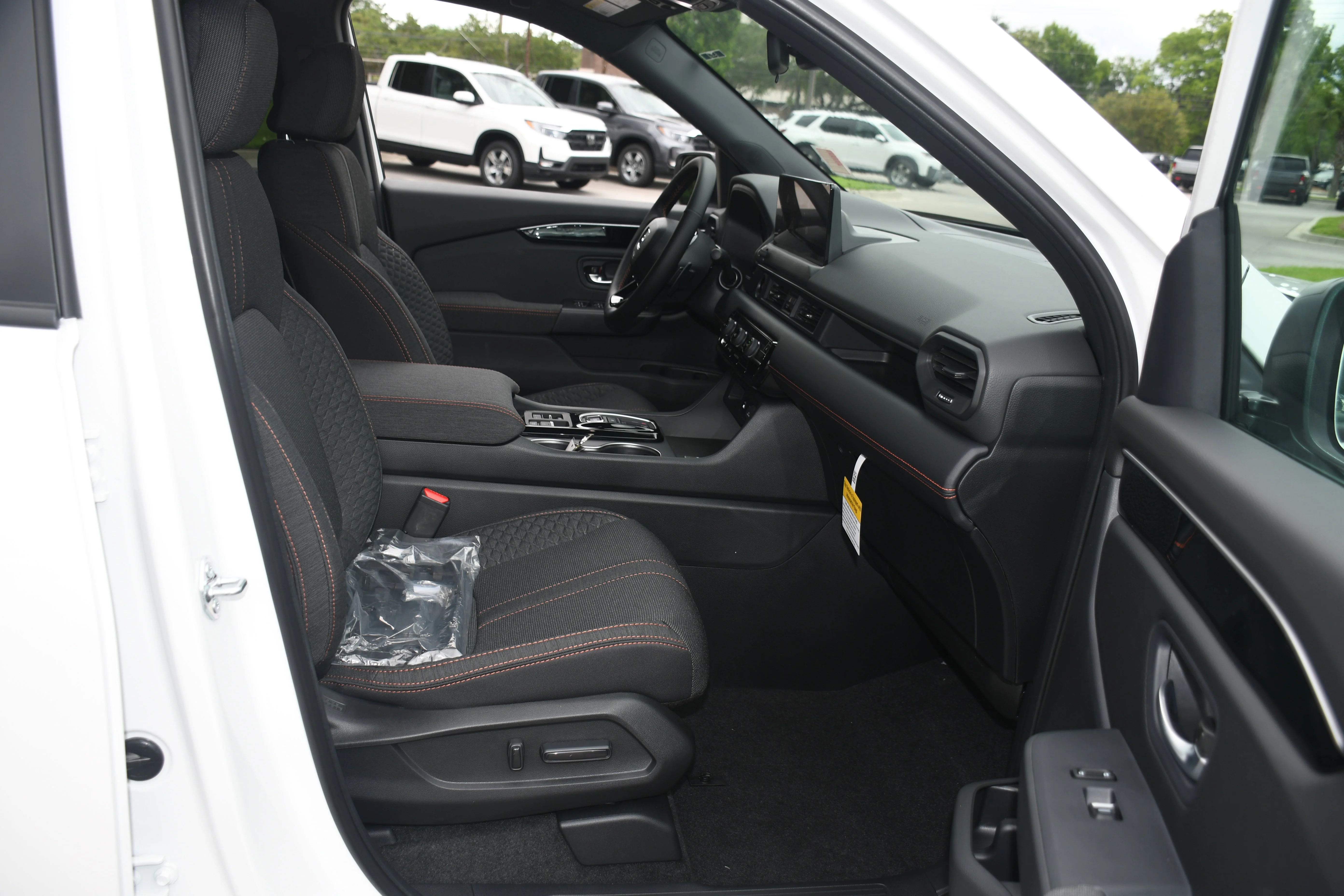 2026 Honda Pilot Sport - Photo 11