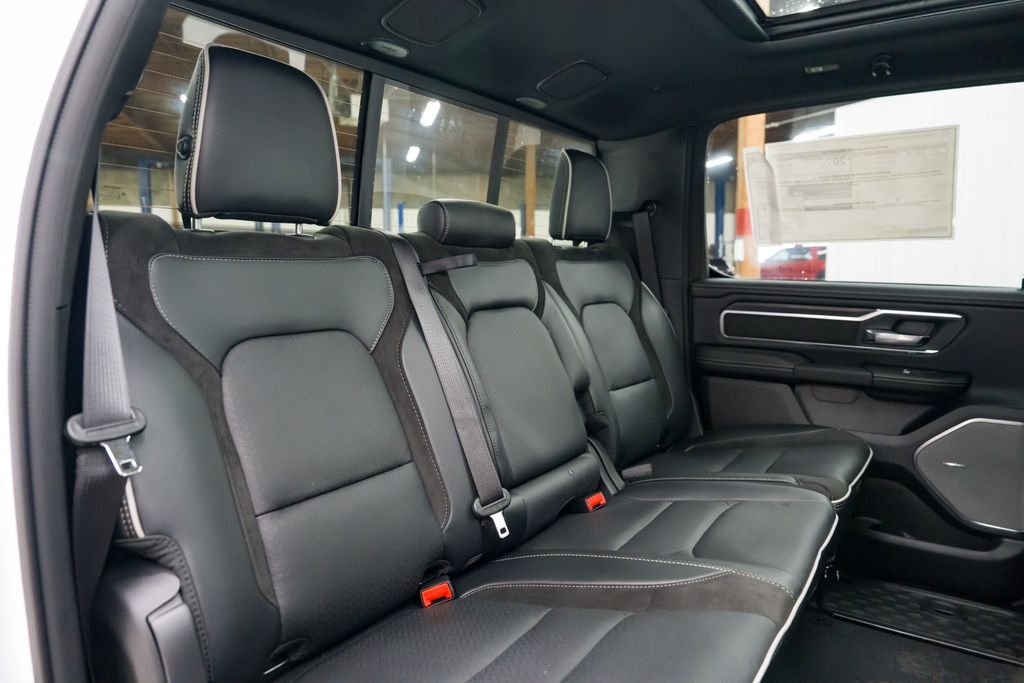2026 RAM 1500 Laramie - Photo 34