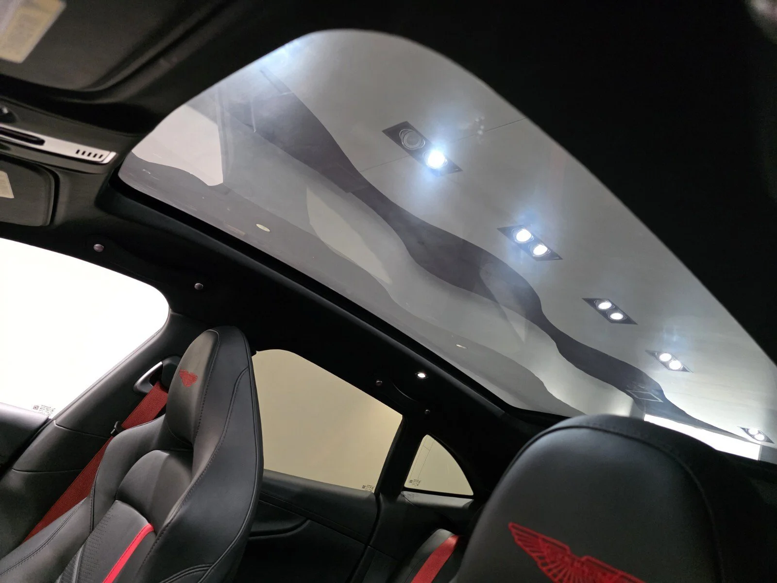 Used 2023 Onyx Black Aston Martin 707 image 17