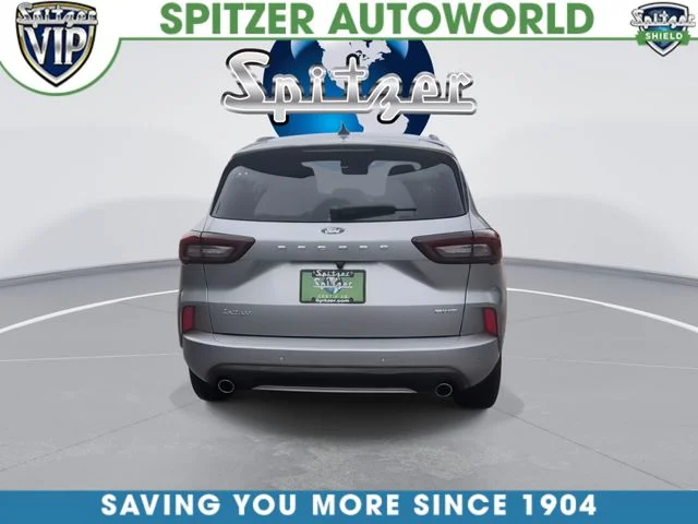 Used 2023 Silver Ford ST-Line Elite image 8