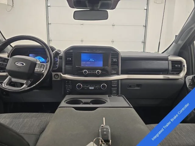 Certified Used 2021 Oxford White Ford XLT image 14