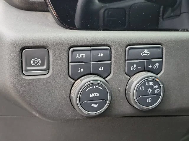 2022 Chevrolet Silverado 1500 RST - Photo 22