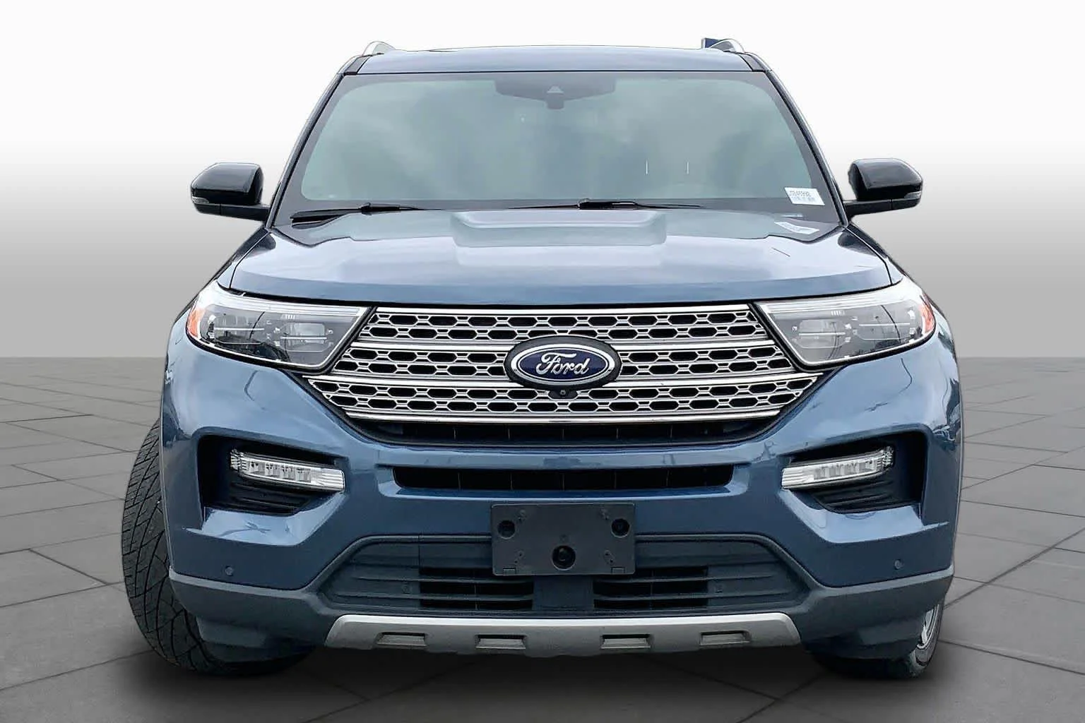 Used 2020 Blue Metallic Ford Limited image 4