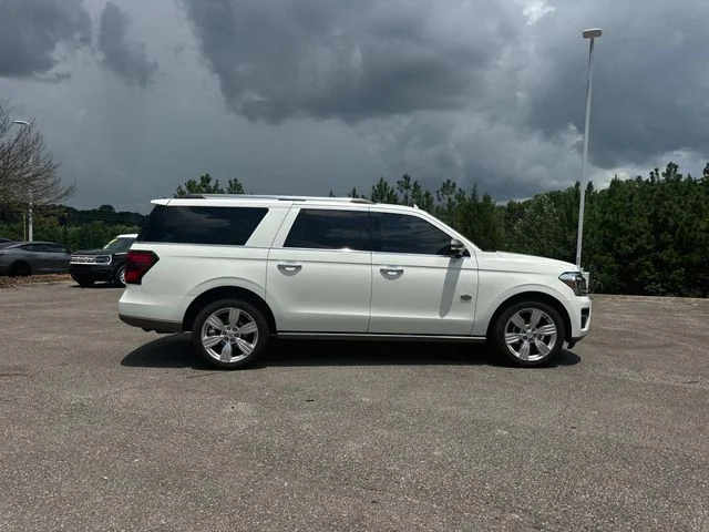 Used 2024 White Ford King Ranch image 3