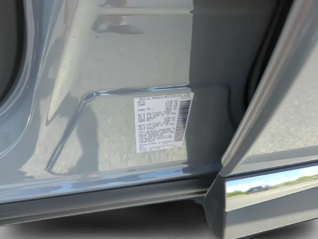 Used 2023 Gray Nissan SL image 51