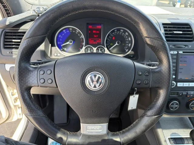 Used 2008  Volkswagen Base image 16