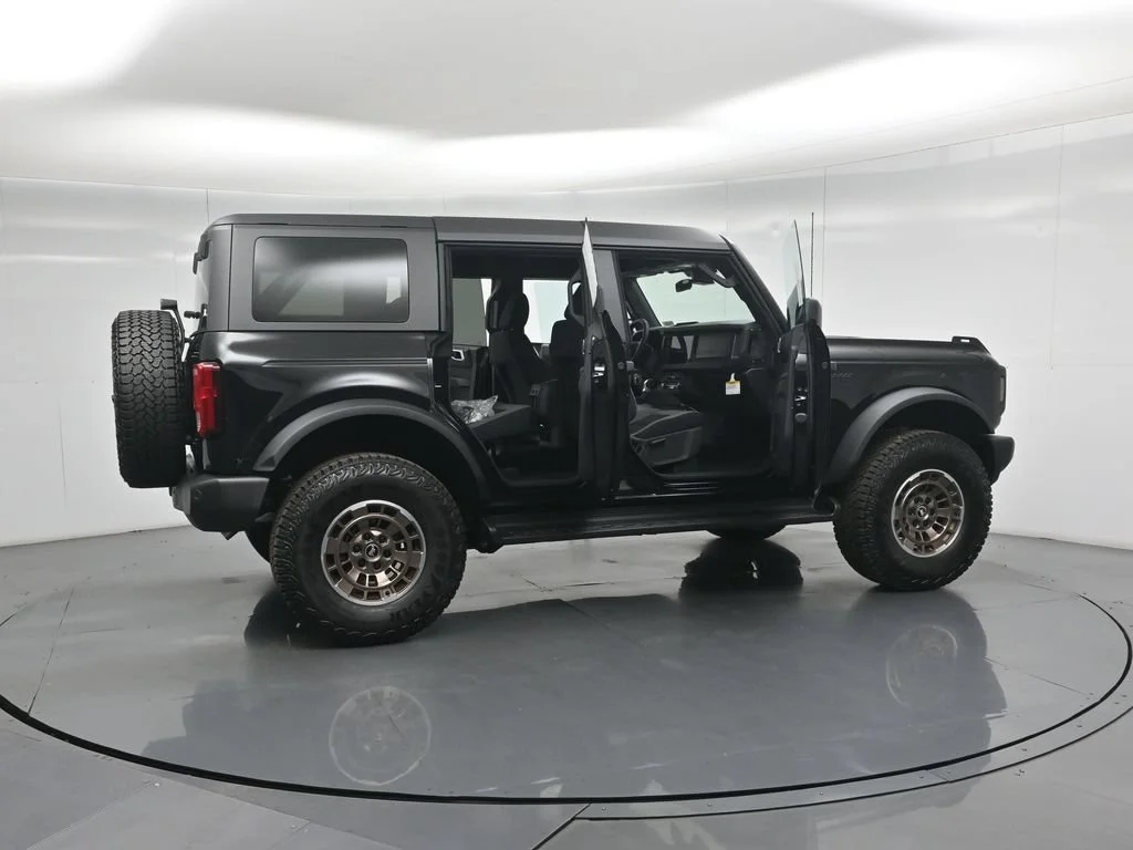 New 2026 Shadow Black Ford Big Bend image 4