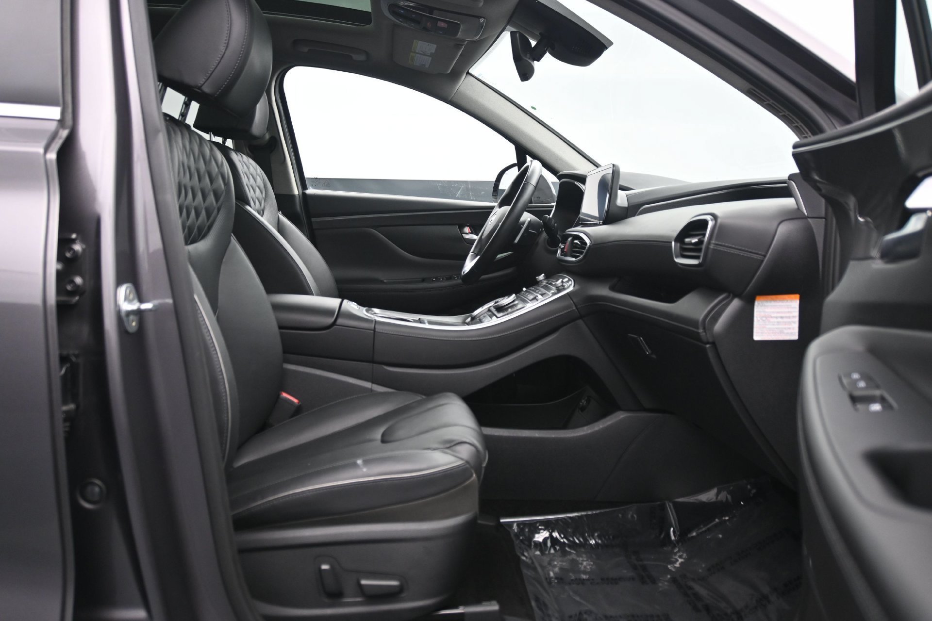 Used 2022 Portofino Gray Hyundai Limited AWD image 13