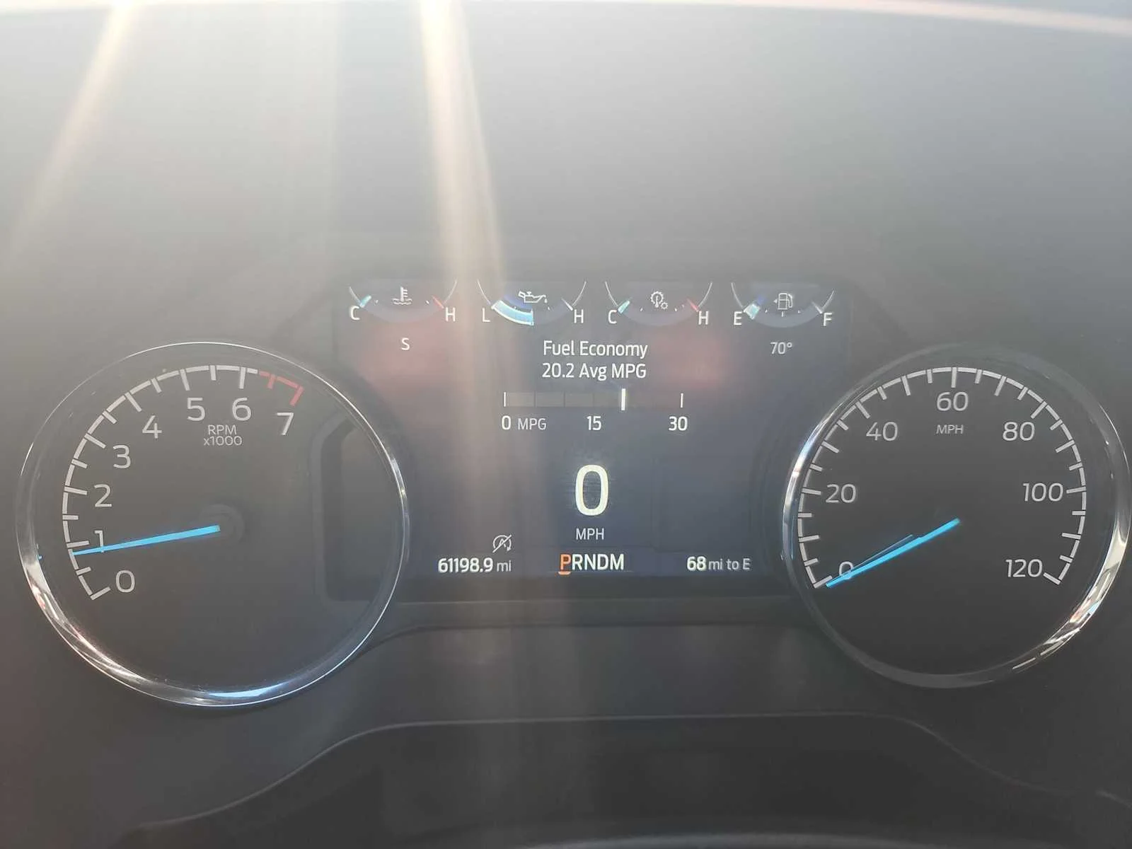 Used 2023 Avalanche Gray Ford XLT image 22