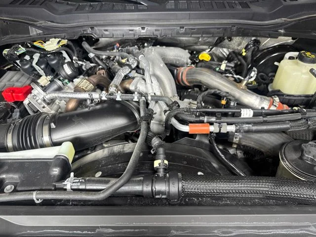 Certified Used 2023 Gray Metallic Ford Lariat image 9