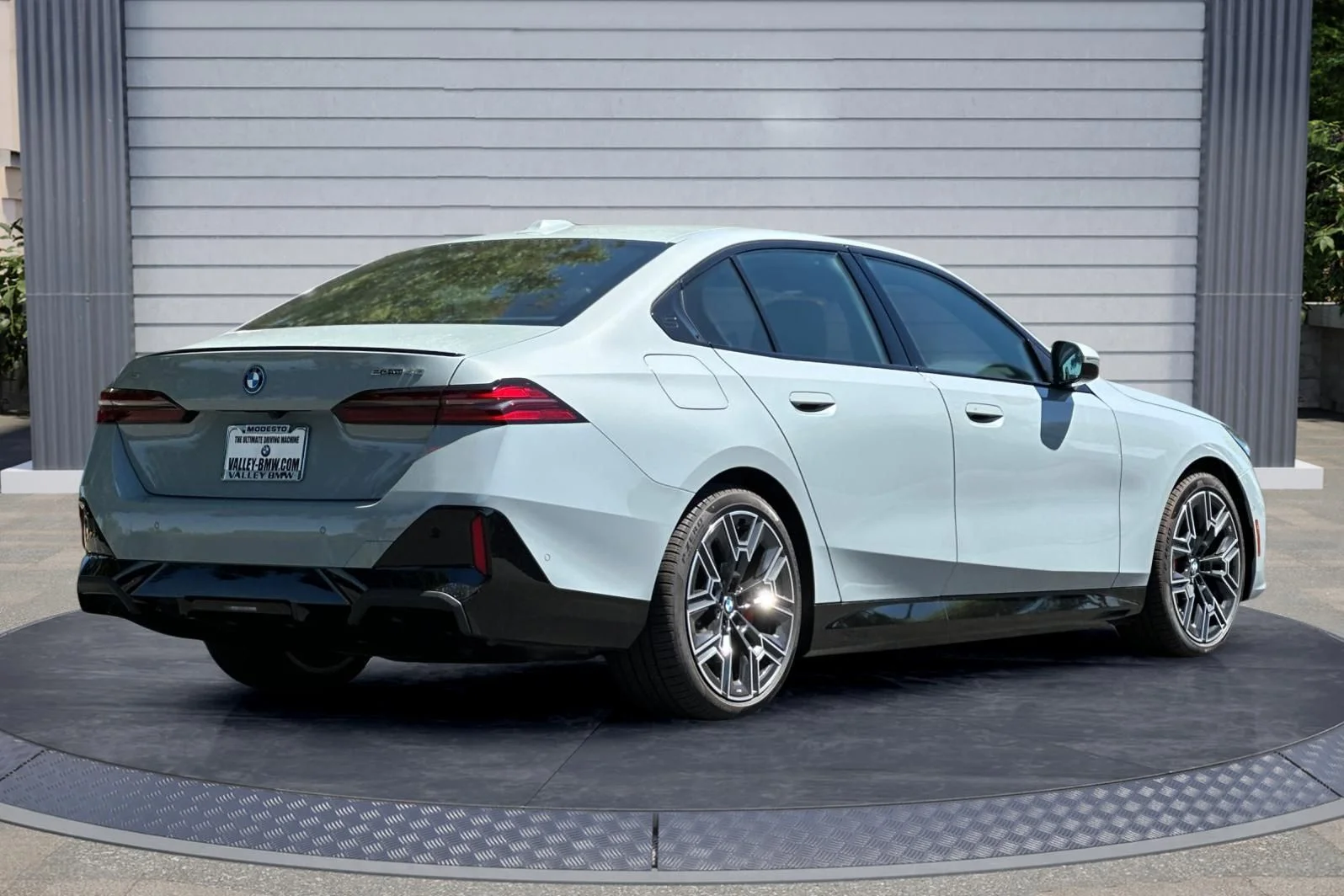New 2027 Brooklyn Grey Metallic BMW eDrive40 image 4
