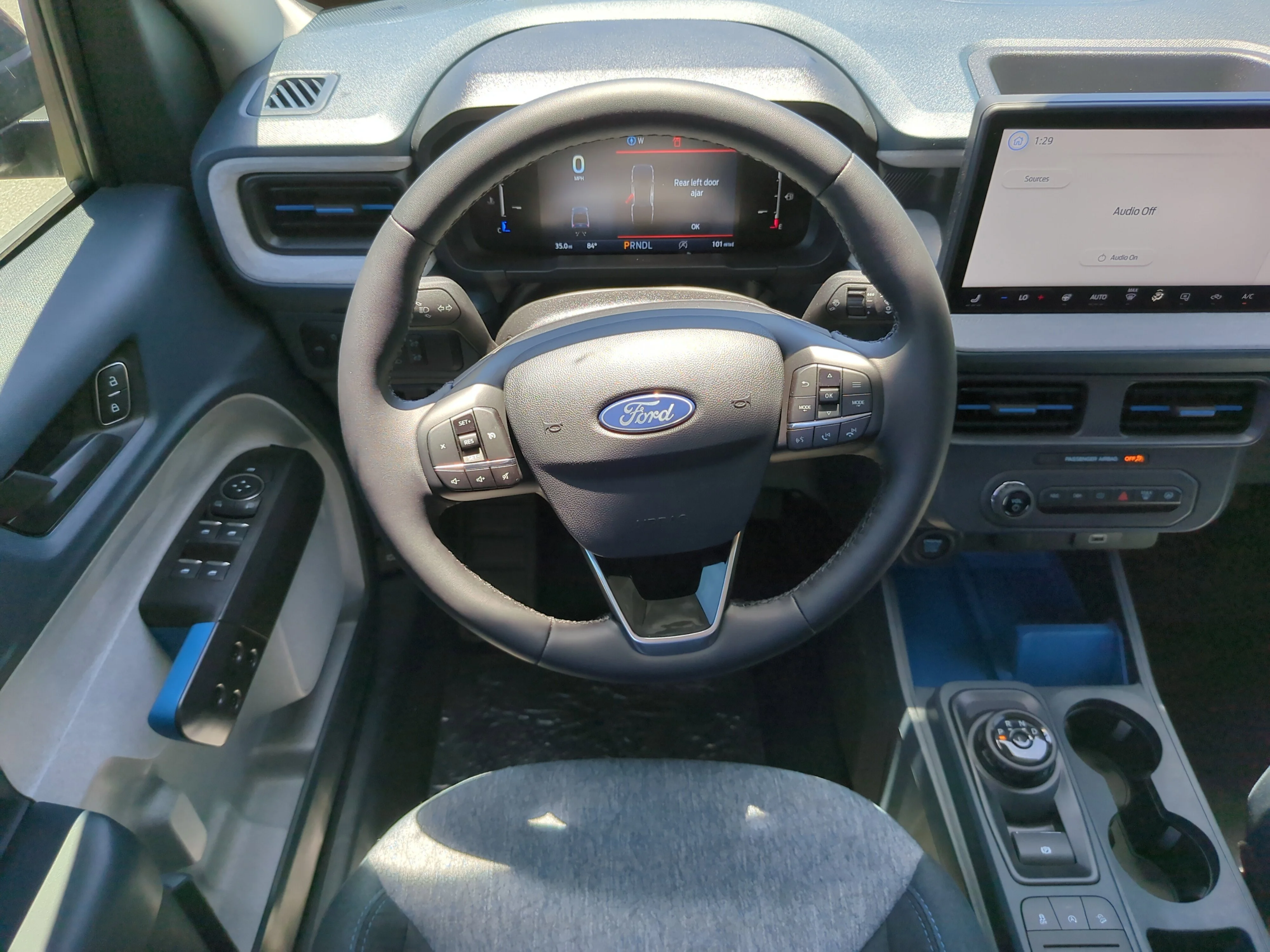 2025 Ford Maverick XLT - Photo 13