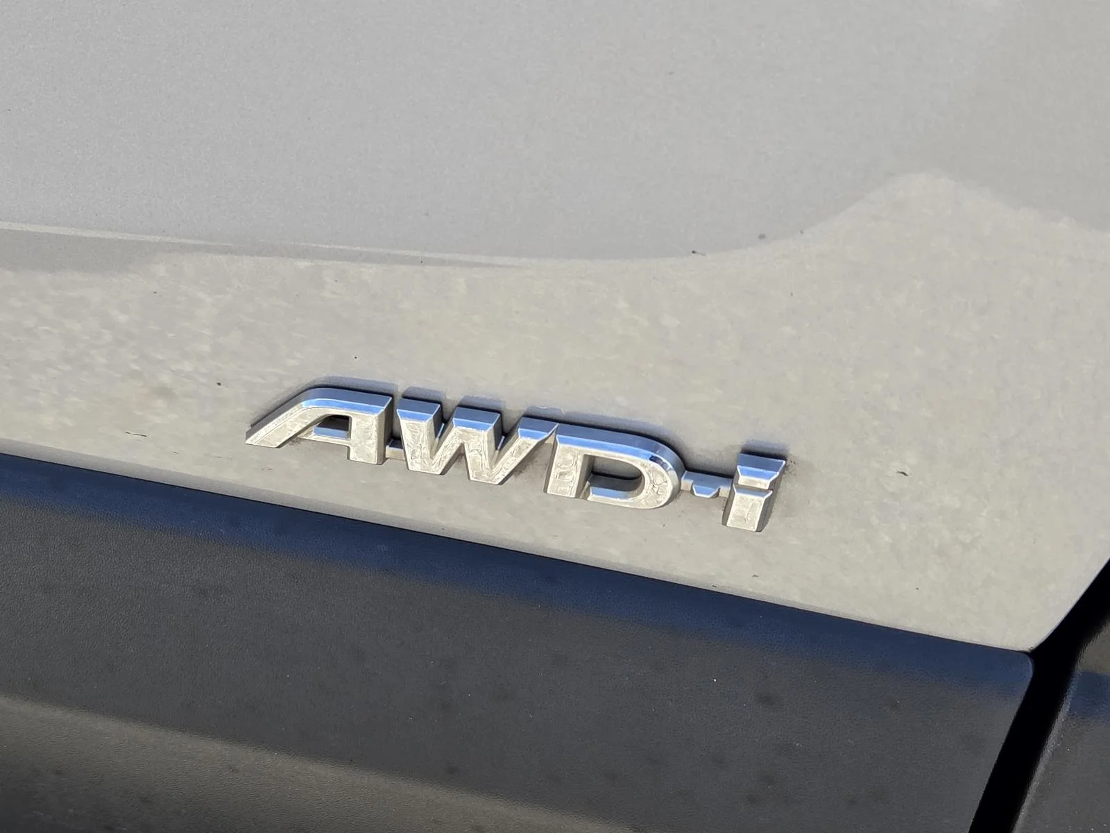 Used 2018 Silver Toyota Hybrid Limited AWD (Natl) image 8