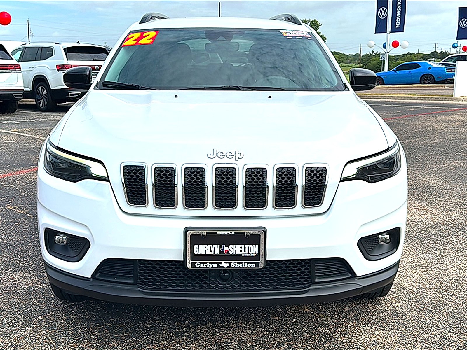 Used 2022 WHITE Jeep Latitude Lux 4x4 image 11