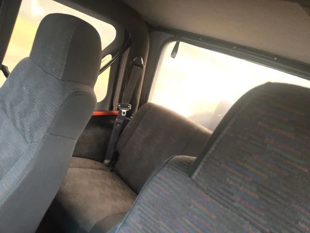Used 2005 Impact Orange Cle Jeep Sport image 27