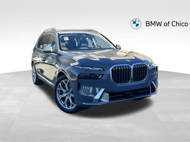 2026 BMW X7 xDrive40i's photo