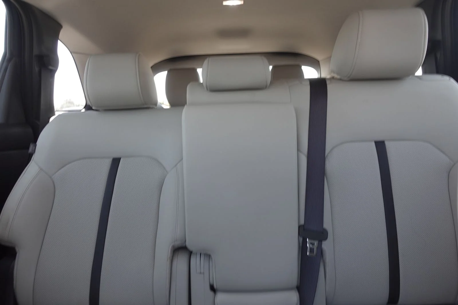 Certified Used 2024 Platinum Quartz Mazda Preferred image 15