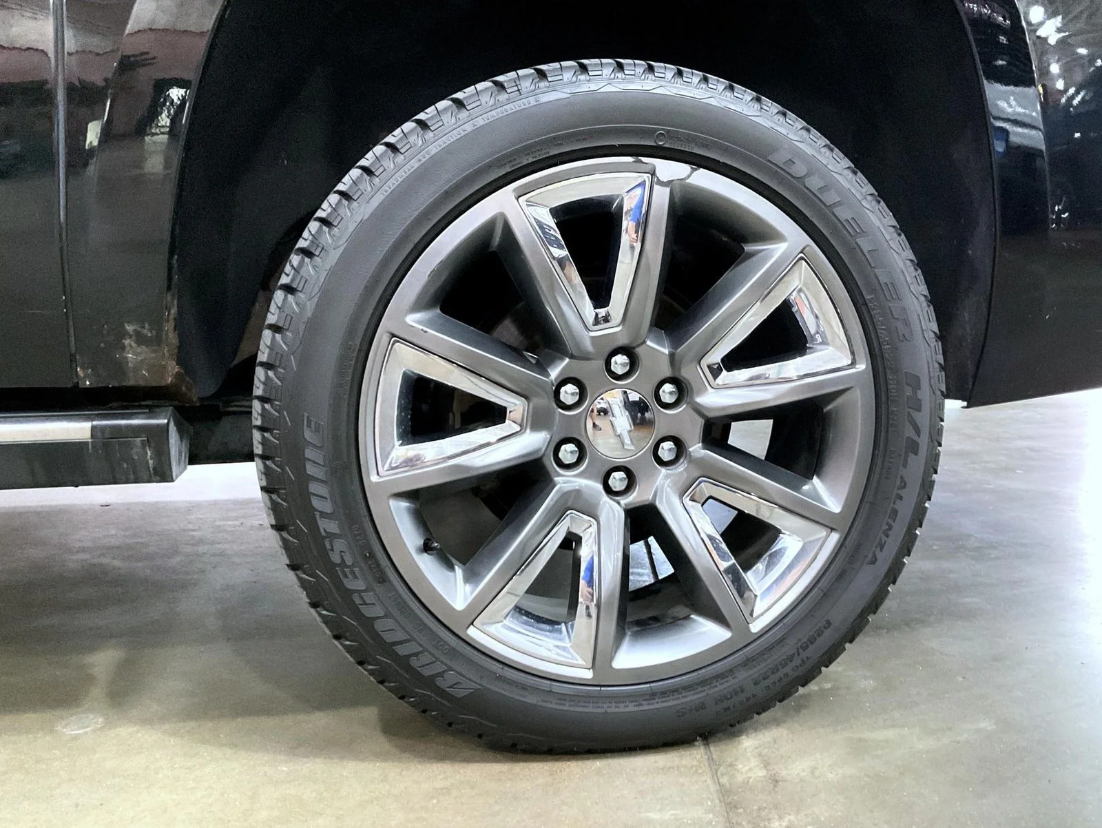 Used 2015 Black Chevrolet LTZ image 25