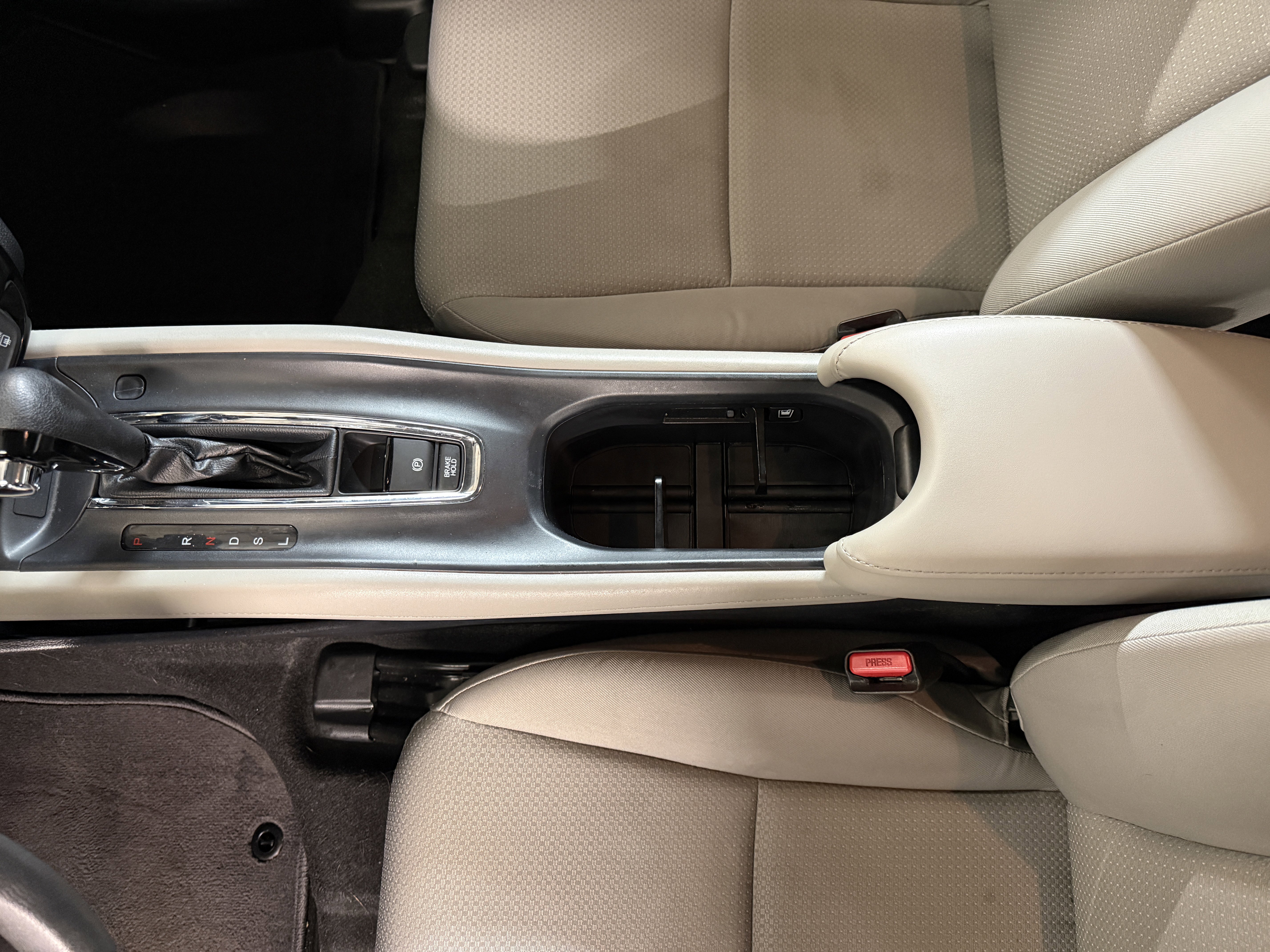 Certified Used 2022 Modern Steel Metallic Honda LX image 17