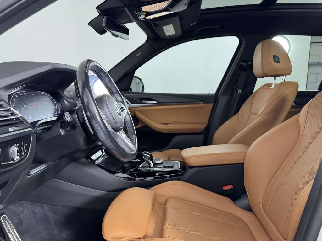 Used 2023 White BMW xDrive30i image 4
