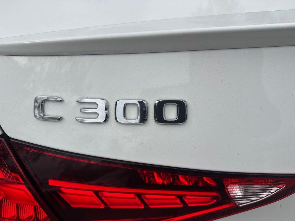 Used 2022 Polar White Mercedes-Benz Sedan image 21