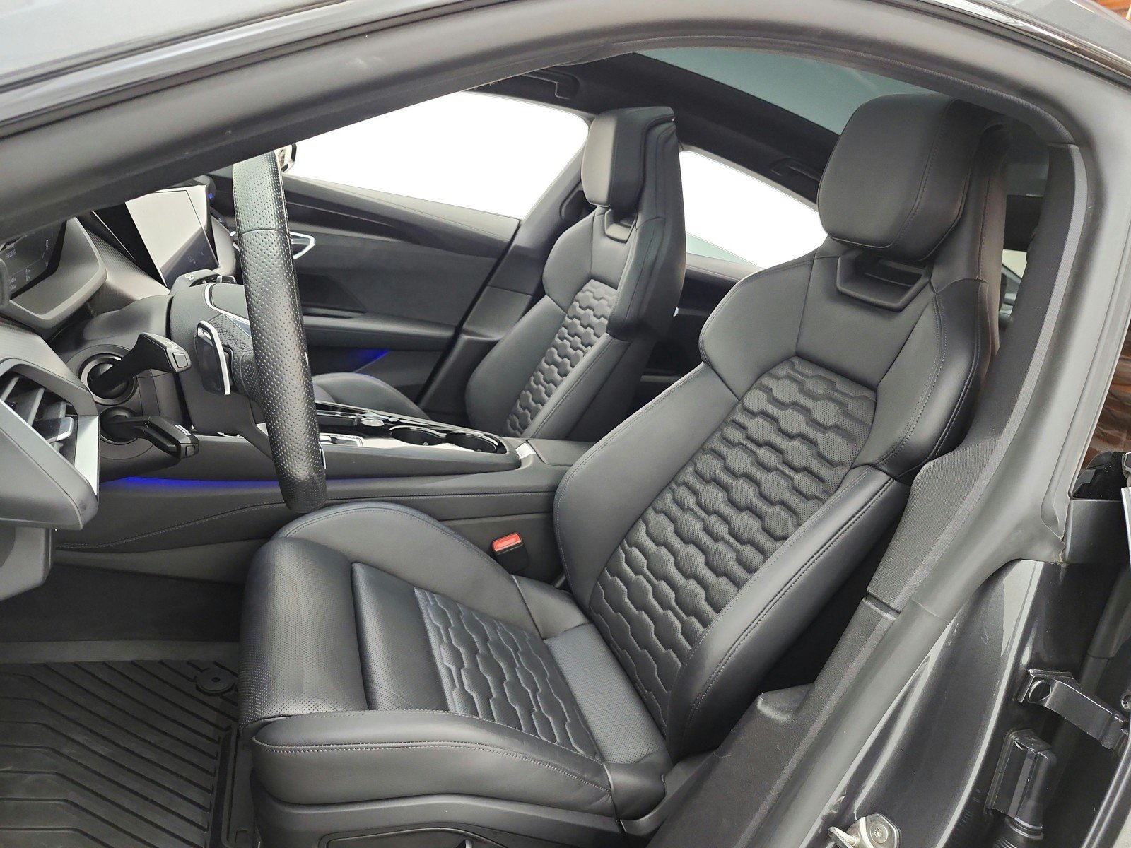 Used 2023 Daytona Gray Pearl Effect Audi Premium Plus quattro image 10