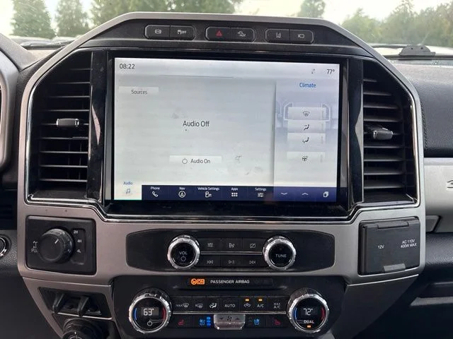 Used 2022 Gray Ford Lariat image 12