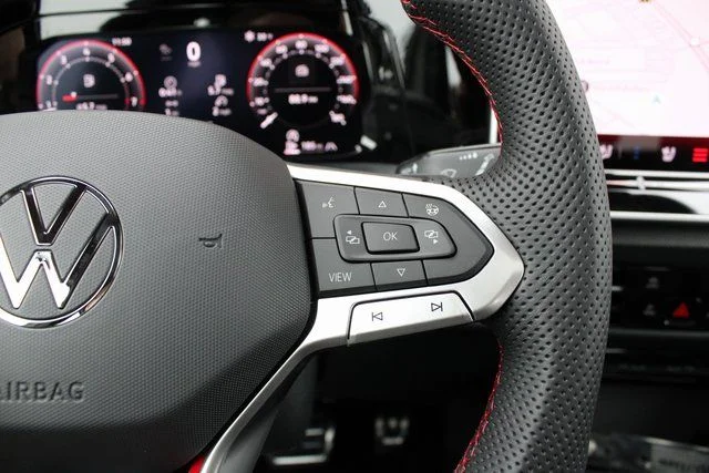 2026 Volkswagen Golf GTI SE - Photo 14